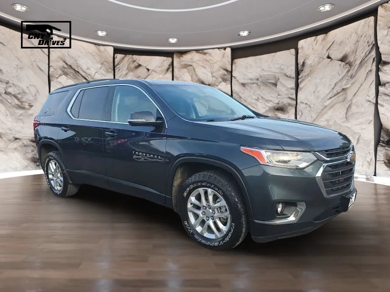 Used 2019 Chevrolet Traverse LT AWD/4WD image 3