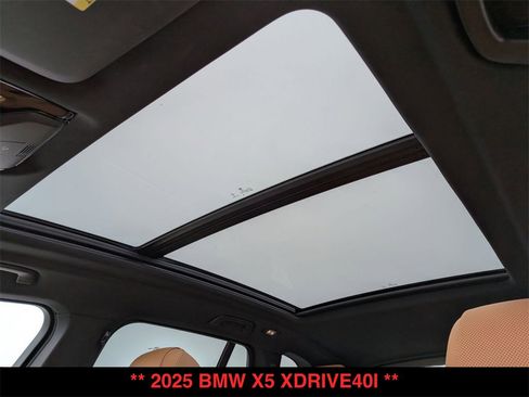Certified 2025 BMW X5 xDrive40i w/ Premium Package image 15