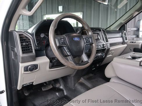 Used 2018 Ford F350 XL w/ Power Equipment Group AWD/4WD image 10