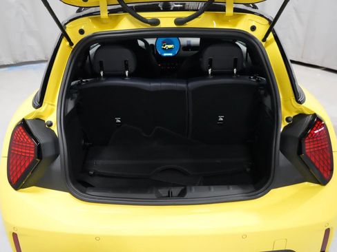 Certified 2025 MINI Cooper S image 24