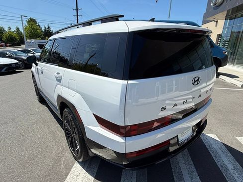 Certified 2025 Hyundai Santa Fe Calligraphy AWD/4WD image 3