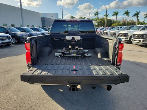 Used 2024 Chevrolet Silverado 2500 LTZ w/ LTZ Plus Package image 22