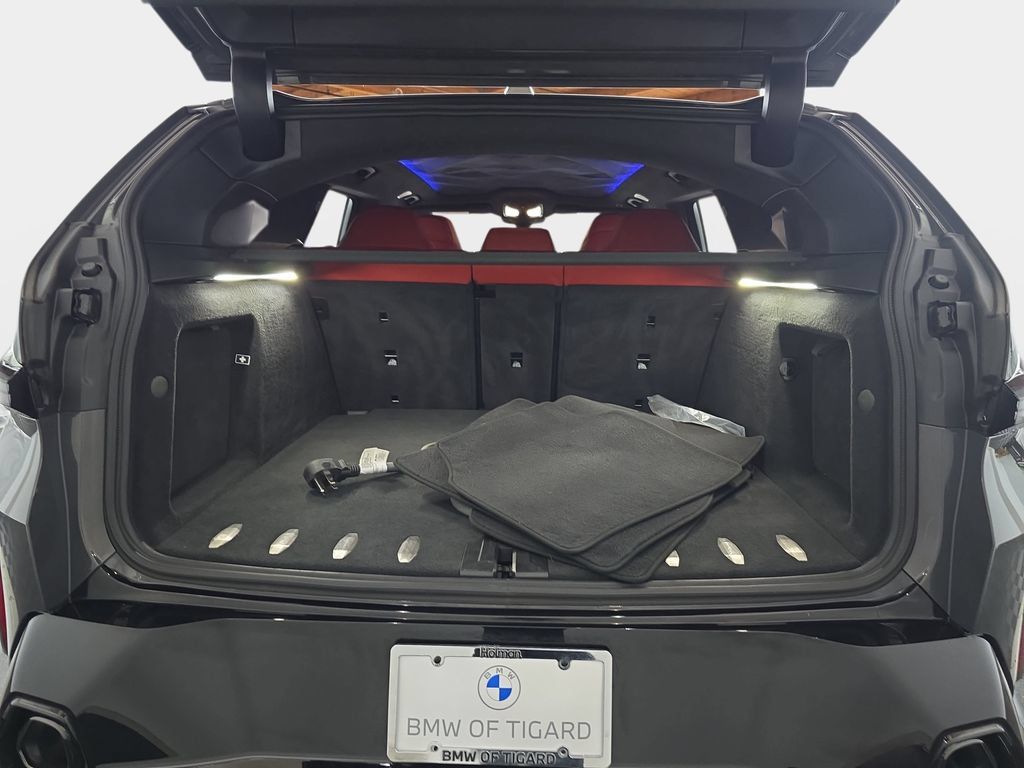 Used 2023 BMW XM AWD/4WD image 14
