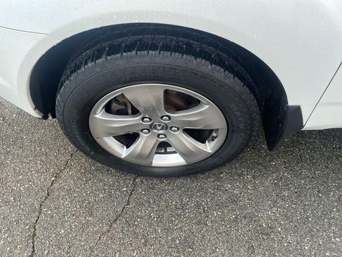 Used 2009 Acura MDX w/ Sport & Entertainment Pkgs image 10