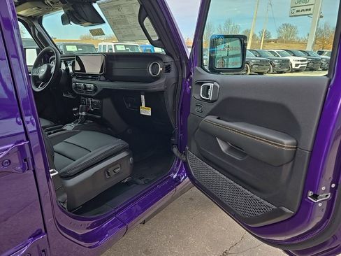 New 2026 Jeep Gladiator Sahara image 77