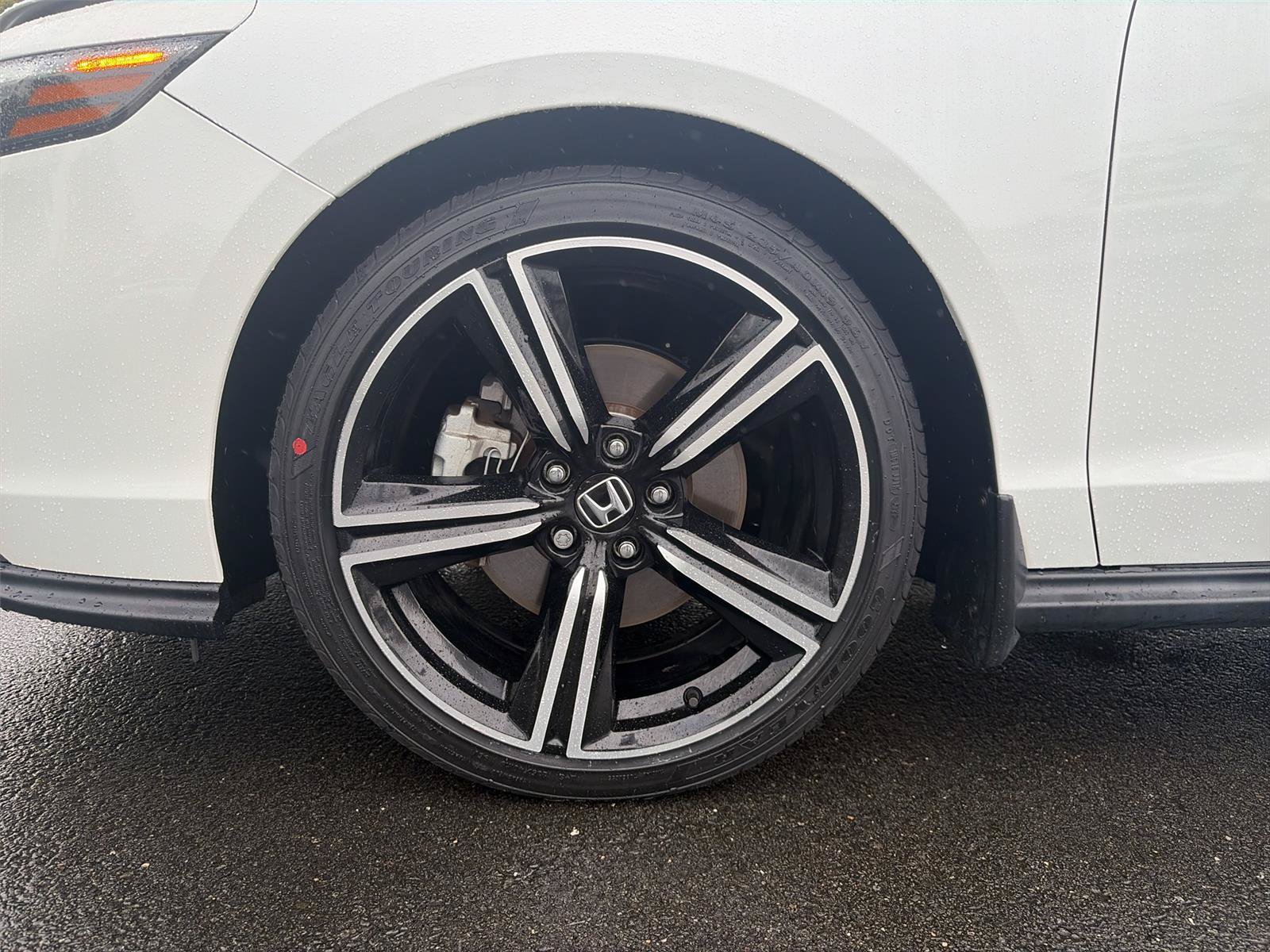 Certified 2024 Honda Accord Sport image 24