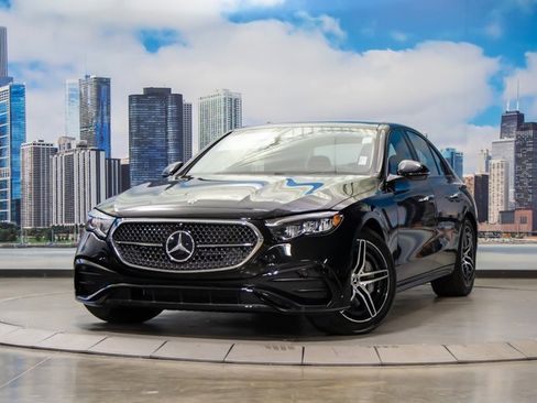 Used 2026 Mercedes-Benz E 450 4MATIC Sedan image 2