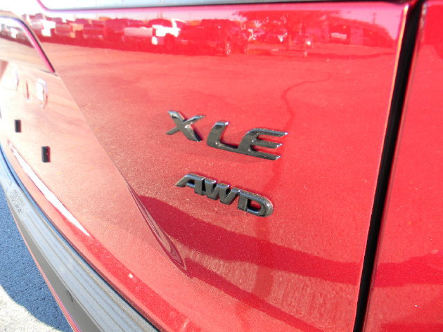 New 2026 Toyota Corolla Cross XLE AWD/4WD image 10