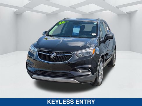 Used 2020 Buick Encore Preferred w/ Safety Package FWD image 8