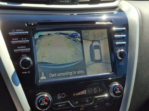 Used 2017 Nissan Murano Platinum w/ Platinum Technology Package FWD image 20