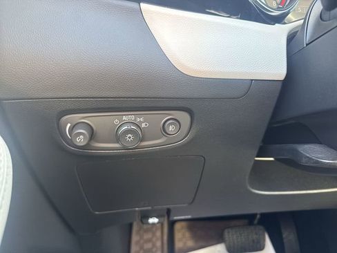 Certified 2023 Buick Encore GX Select image 17