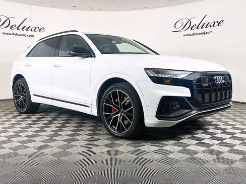 Used 2021 Audi SQ8 Prestige w/ Prestige Package image 1