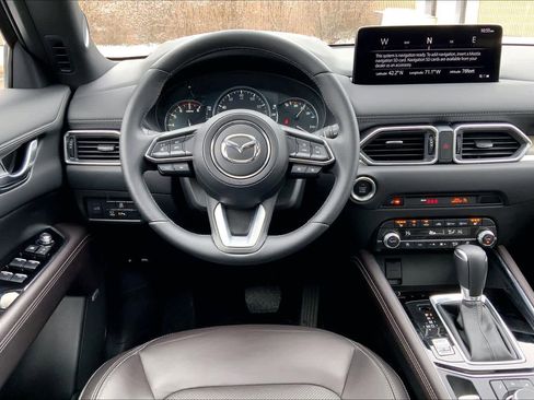 Used 2025 MAZDA CX-5 Signature image 6