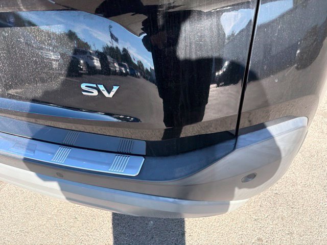 Used 2021 Nissan Rogue SV w/ Premium Package FWD image 5