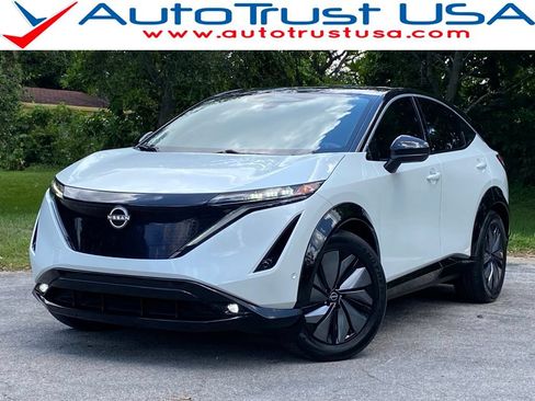 Used 2023 Nissan Ariya FWD image 1