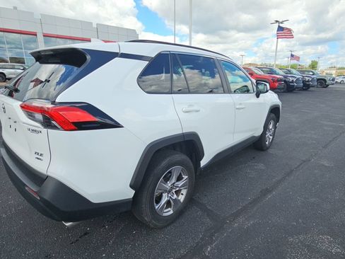 Certified 2025 Toyota RAV4 XLE AWD/4WD image 3