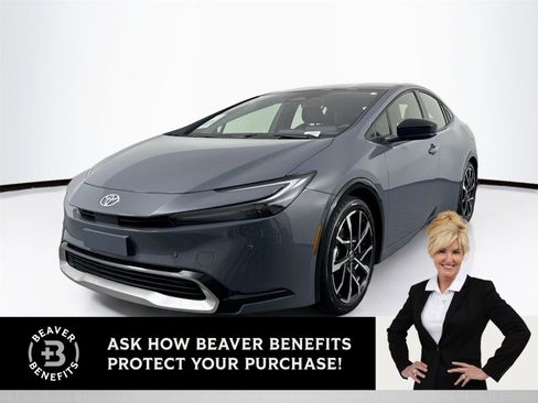 Certified 2025 Toyota Prius Plug-In Hybrid image 1