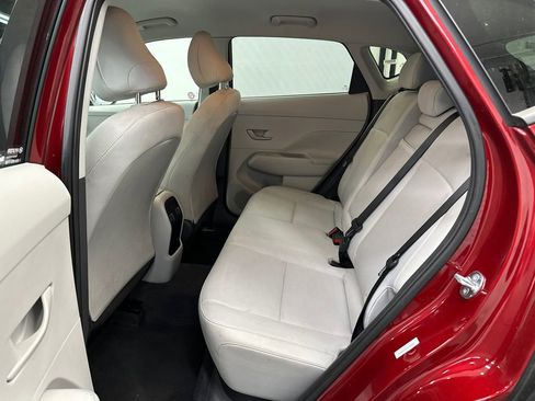 Used 2025 Hyundai Kona SEL image 20