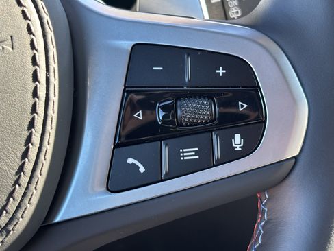 Certified 2025 BMW X5 M60i w/ Executive Package image 20