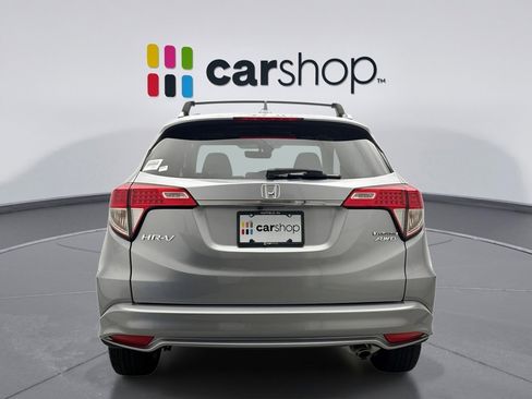 Used 2020 Honda HR-V Touring image 4