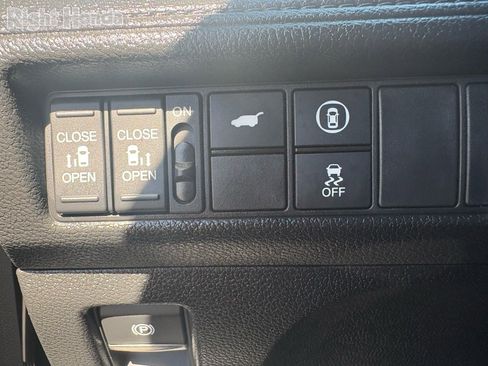 Certified 2024 Honda Odyssey Sport image 22