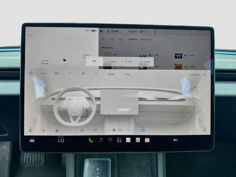 Used 2024 Tesla Model 3 Standard Range RWD image 12
