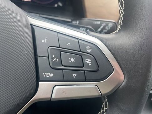 Certified 2026 Volkswagen Atlas SE image 16