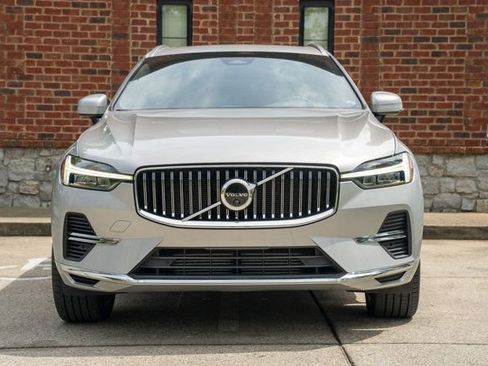 Used 2023 Volvo XC60 T8 Ultimate w/ Protection Package Premier AWD/4WD image 2