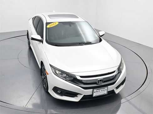 Used 2017 Honda Civic EX-L image 40