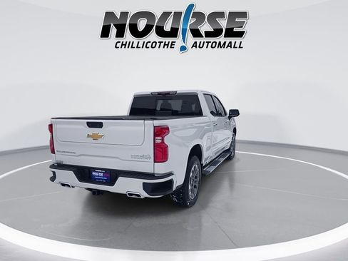 Used 2024 Chevrolet Silverado 1500 High Country w/ Technology Package image 8