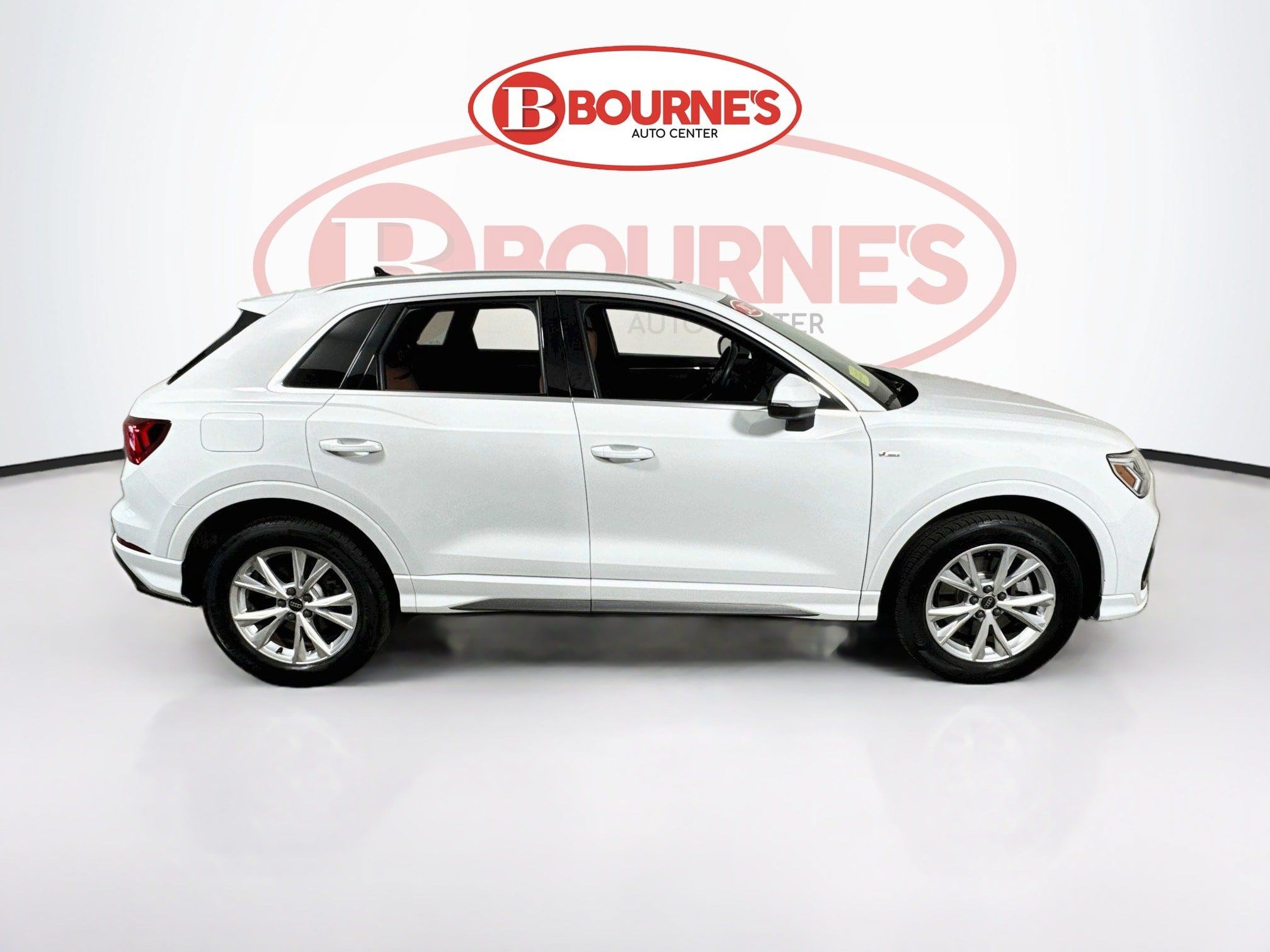 Used 2023 Audi Q3 2.0T Premium Plus w/ Premium Plus Package AWD/4WD image 11