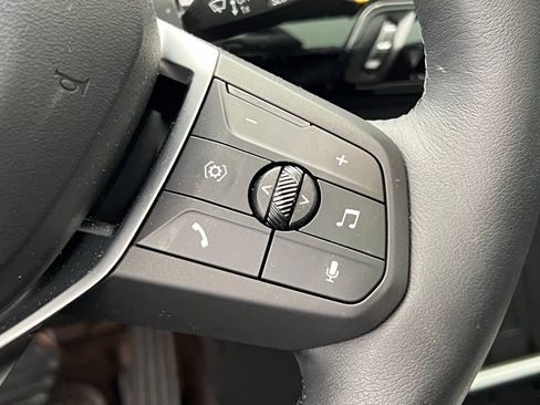 Certified 2025 BMW X1 xDrive28i AWD/4WD image 17