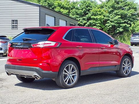 Used 2022 Ford Edge Titanium AWD/4WD image 7