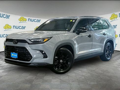 Used 2026 Toyota Grand Highlander AWD Hybrid image 3