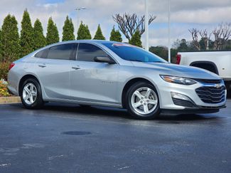 Used 2021 Chevrolet Malibu LS video 2