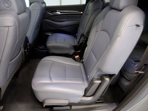 Used 2024 Buick Enclave Essence w/ Experience Buick Package image 28