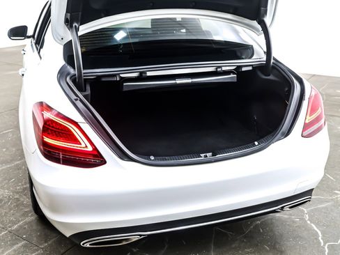 Used 2021 Mercedes-Benz C 300 Sedan image 23