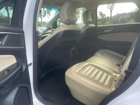 Used 2018 Ford Edge SEL w/ Equipment Group 201A image 13