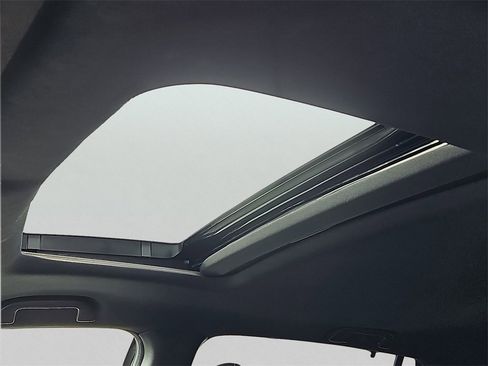 Certified 2023 Honda Passport TrailSport image 15