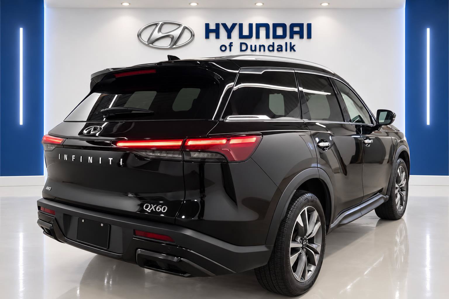 Used 2024 INFINITI QX60 Luxe AWD/4WD image 4
