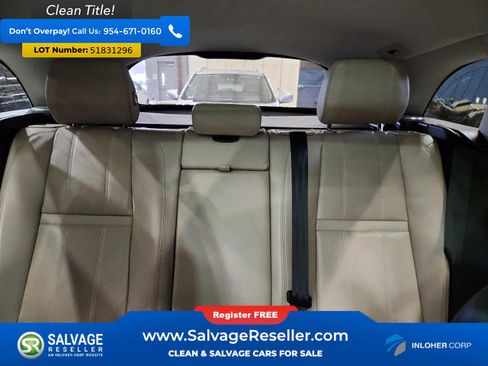 Used 2018 Land Rover Range Rover Velar S AWD/4WD image 13