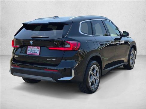 Used 2023 BMW X1 xDrive28i w/ Convenience Package AWD/4WD image 5