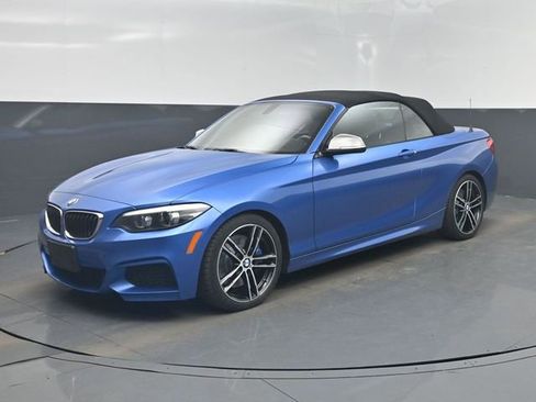 Used 2018 BMW M240i xDrive Convertible image 9