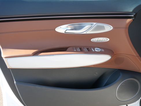 New 2026 Genesis GV70 2.5T Advanced image 4