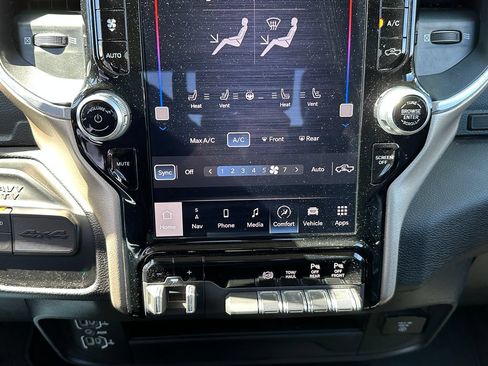 Certified 2024 RAM 2500 Laramie w/ Safety Group AWD/4WD image 26