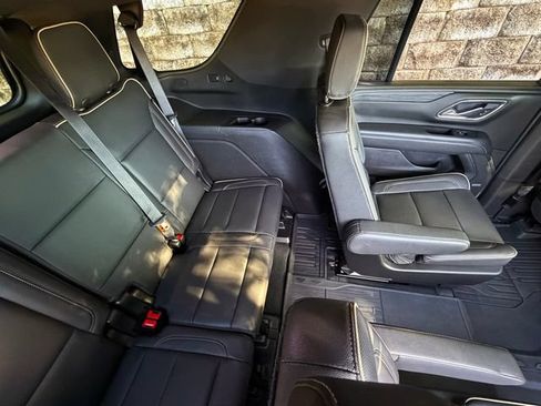 Used 2021 GMC Yukon SLT w/ SLT Luxury Plus Package RWD image 35