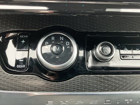 New 2026 Ford Expedition Max Platinum w/ Stealth Appearance Package AWD/4WD image 57