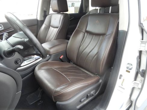 Used 2014 INFINITI QX60 FWD w/ Deluxe Touring Package image 30