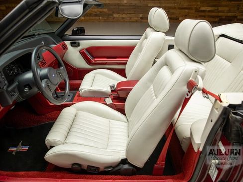 Used 1989 Ford Mustang GT RWD image 17