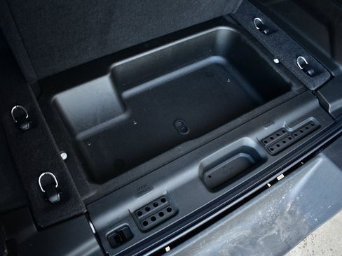 New 2025 Jeep Wrangler Sport S image 32